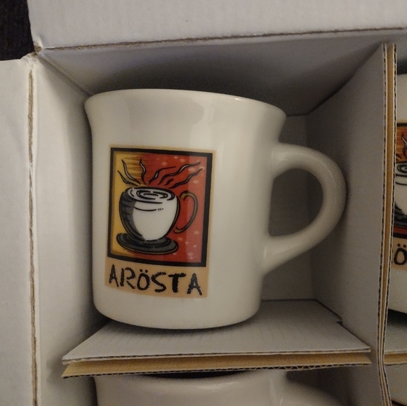 Nwt Set Of (4) Collectible Coffee Mugs - Picture 4 of 4